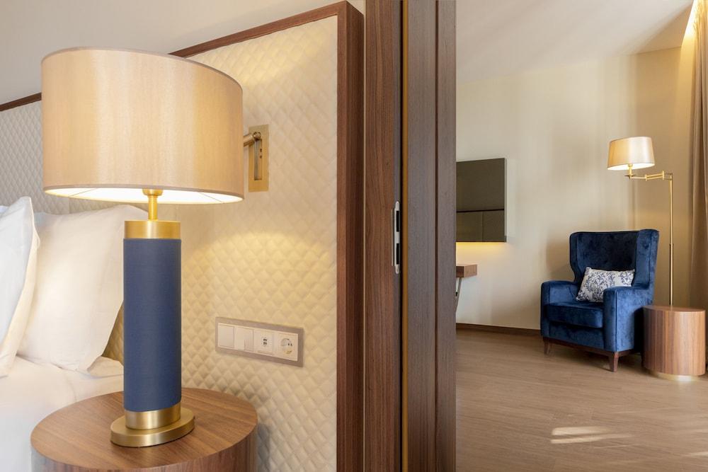 Curio Collection By Hilton Boeira Garden Hotel Porto Portug Віла-Нова-де-Гая Екстер'єр фото